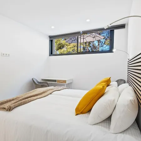 Pinares De San Anton, Malaga, With Sea, City And Mountain Views Malaga